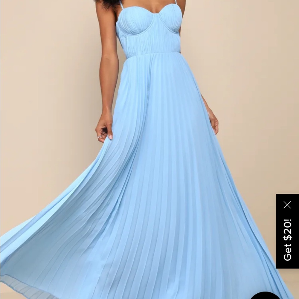 Elegant Blue Pleated Skirt